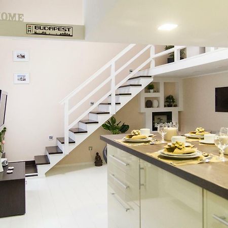 R&R Apartment Rakoczi Budapest Exterior photo