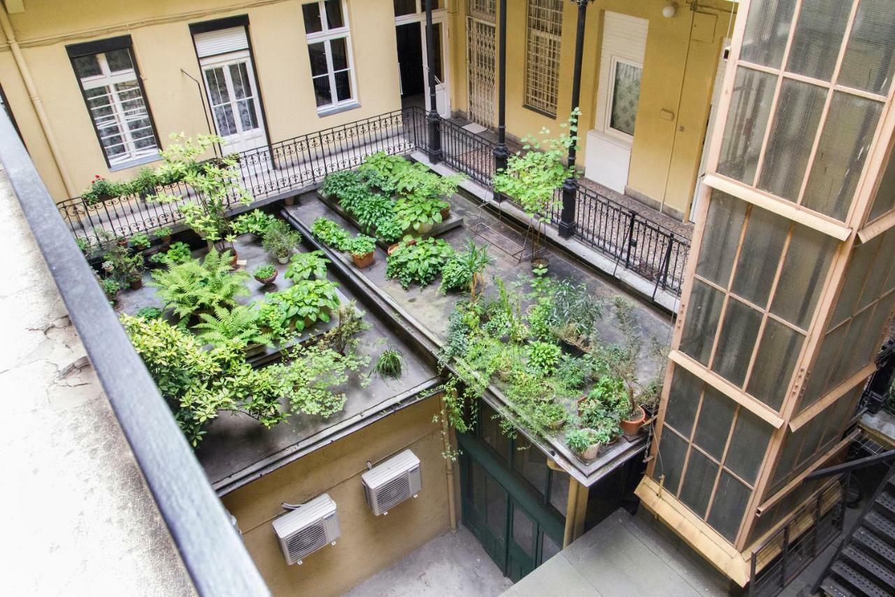 R&R Apartment Rakoczi Budapest Exterior photo