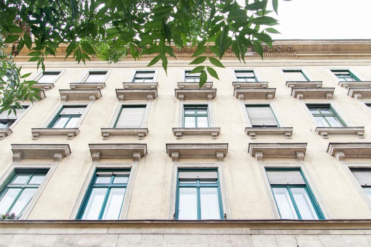 R&R Apartment Rakoczi Budapest Exterior photo